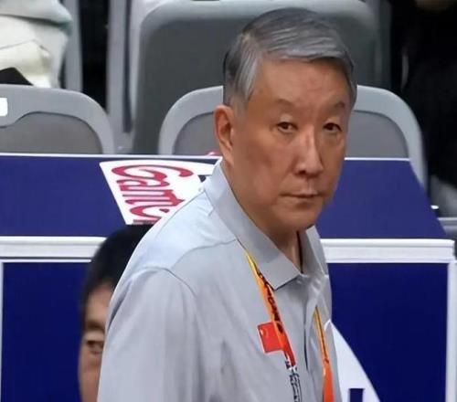 红色沙漠玩,家探险发现,新区域,爱游戏app,爱游戏官网,爱游戏体育官网,爱游戏体育app